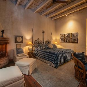 Deluxe Junior Suite